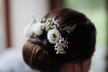 Incorporating Cultural Elements into Bridal Hairstyles: A Global Journey Through Tradition and Style