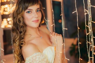 Top 25 Bridal Hairstyles for Long Hair: A Guide to Stunning Wedding Looks